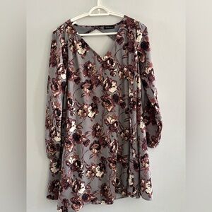YaYa & Co. Floral V-Neck Dress Gray and Brown Flowy Mini Oversized Sz. Small